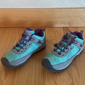 BIG KIDS' TARGHEE SPORT VENT SHOE Size 2